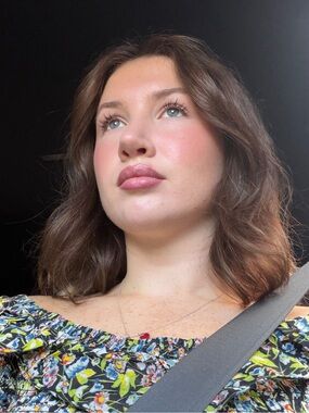 Meet your Posher, Ella